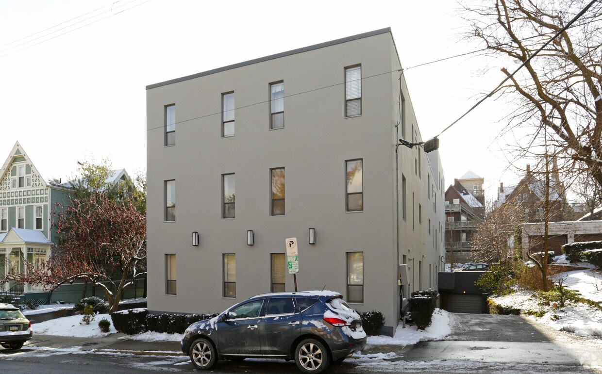 Foto del edificio - 5708 Walnut St