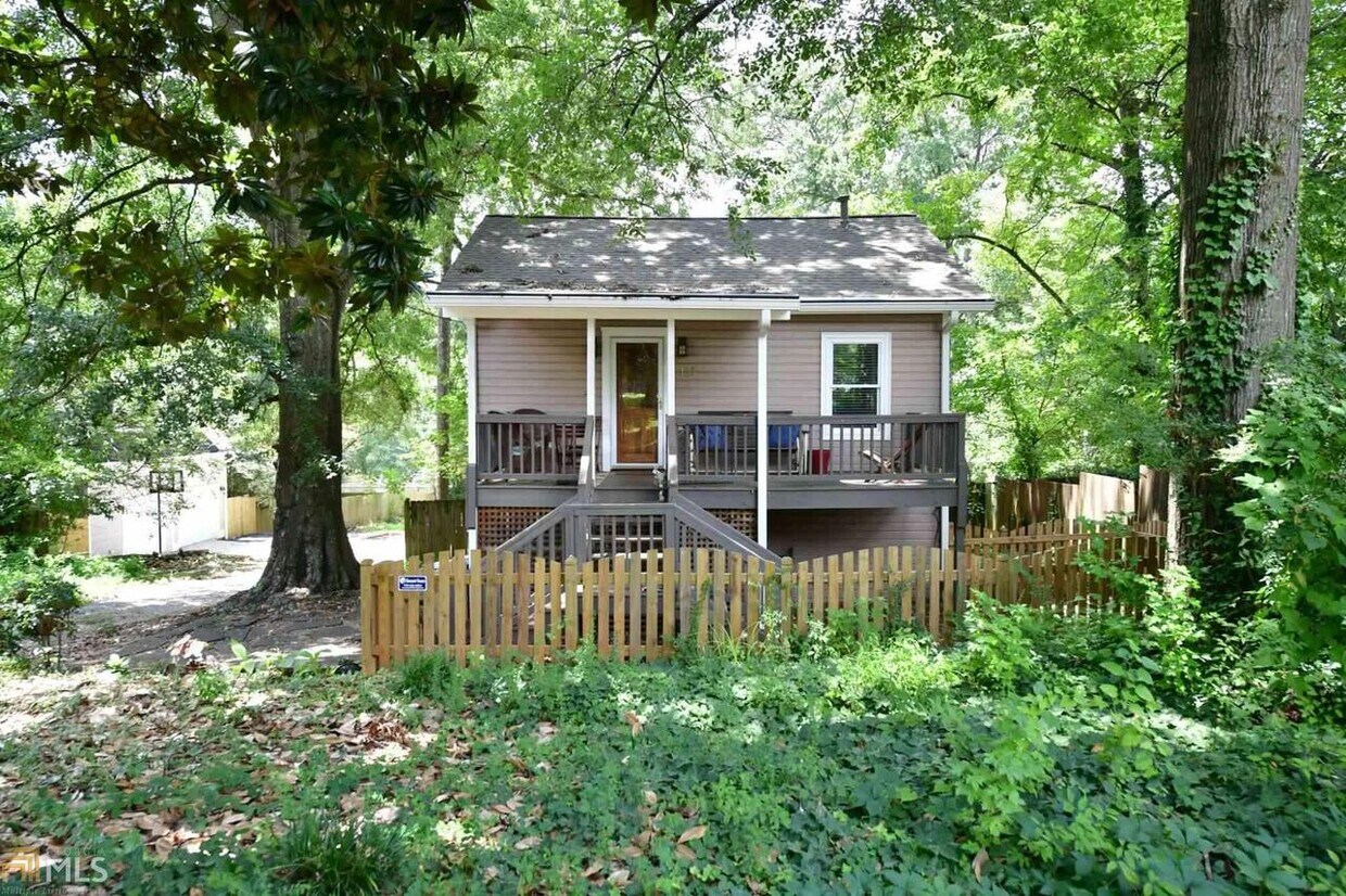 Foto principal - 127 1st Ave
