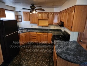 Building Photo - S7559 US-12