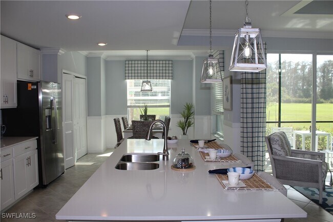 Foto del edificio - 5466 Double Eagle Cir