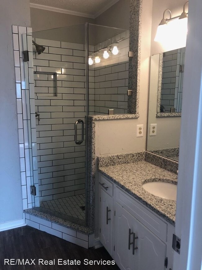Building Photo - 3 br, 2 bath House - 2500 Brookhaven