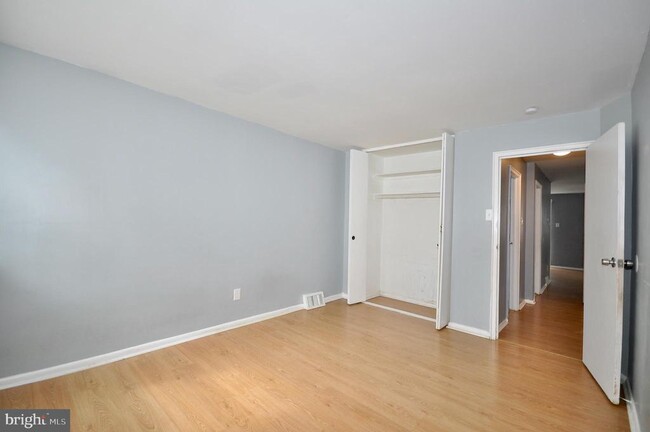 Building Photo - 3432 Ashfield Ln