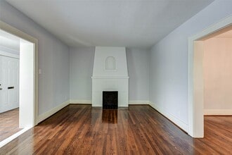 Building Photo - 1748 Hawthorne St