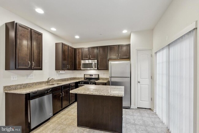 Building Photo - 3910 Cephas Child Rd