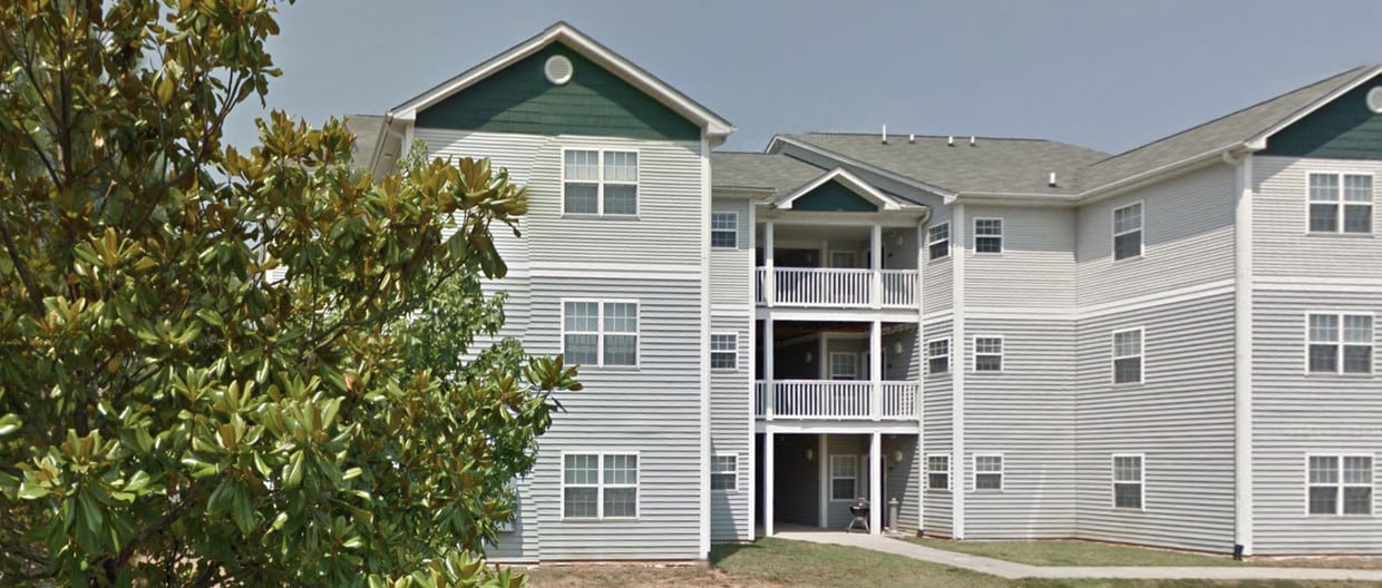 Primary Photo - 2100 Wolf Tech Ln