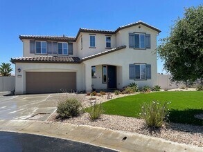 Building Photo - 1230 Tesoro Pl