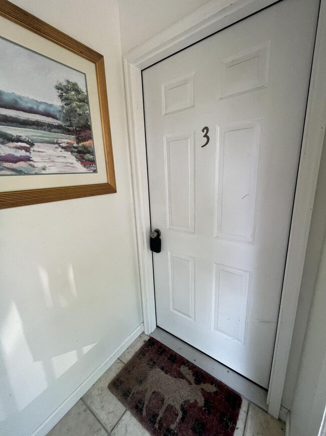 Photo - 3 bedroom, 1 bathroom unit in Wilmore- located on Asbury's campus! House