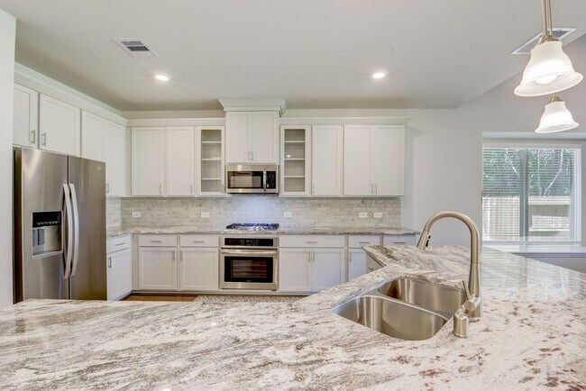 Building Photo - New construction 4 BD / 3.5 BR in The Wood...