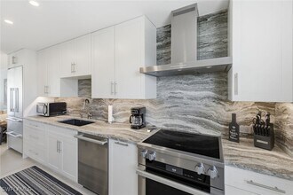 Building Photo - 4200 Belair Ln