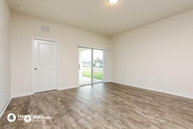 Building Photo - 3098 Neverland Dr, New Smyrna Beach, FL 32168