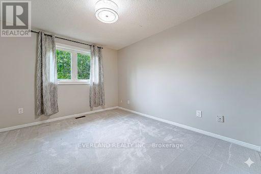 Photo du bâtiment - 212 Austin Dr