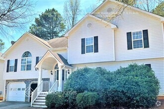 Building Photo - 1012 Foxhollow Tr