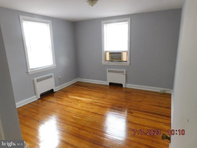Foto del edificio - 7198 Midway Ave