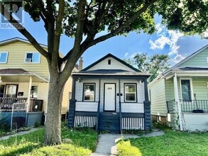 Building Photo - 455 Aylmer Ave