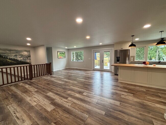 Foto del edificio - 8582 Long Lake Rd SE