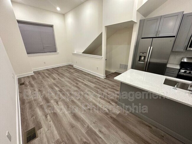 Foto del edificio - 1115 N American St