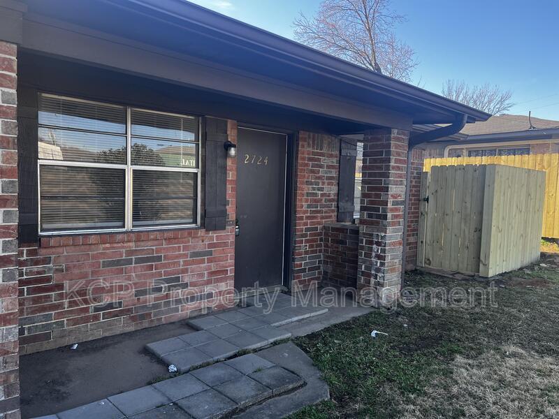 Foto principal - 2724 Rudy Rd
