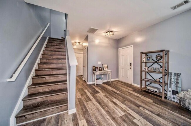 Foto del edificio - 3912 Cutler Donahoe Way