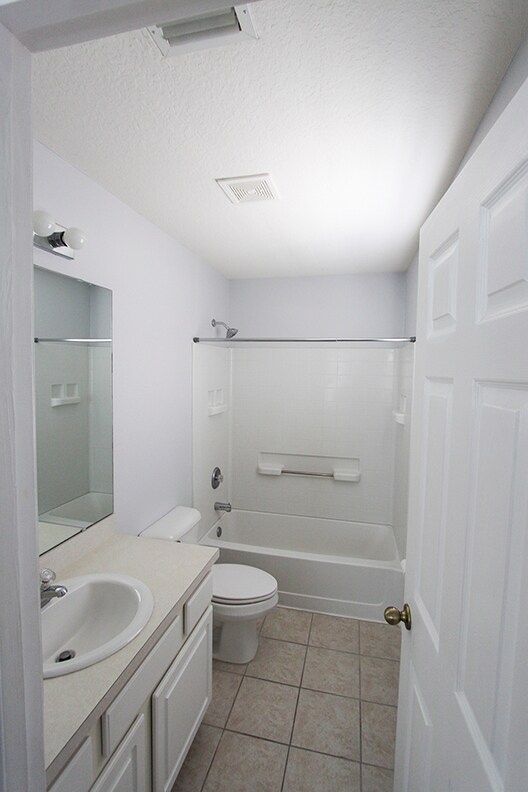 3rd Bedroom - Upstairs - Bath - 5785 Sandstone Way