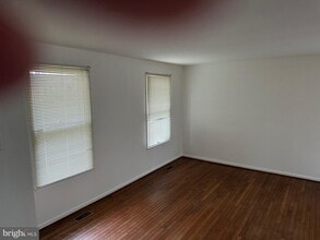 Building Photo - 11808 Bare Sky Ln