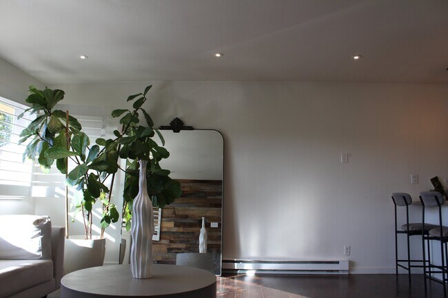 Foto del edificio - 260 Merrydale Rd