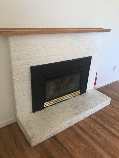 Building Photo - Newly Renovated Home! Charming Neighborhoo...