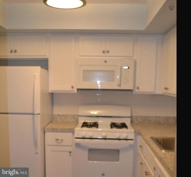 1005 Steamboat Station, Southampton, PA 18966 Condo for Rent in