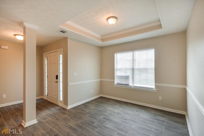 Building Photo - 5080 Towne Park Dr