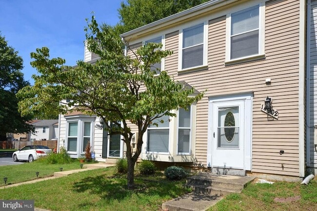 Photo - 14902 London Ln Townhome