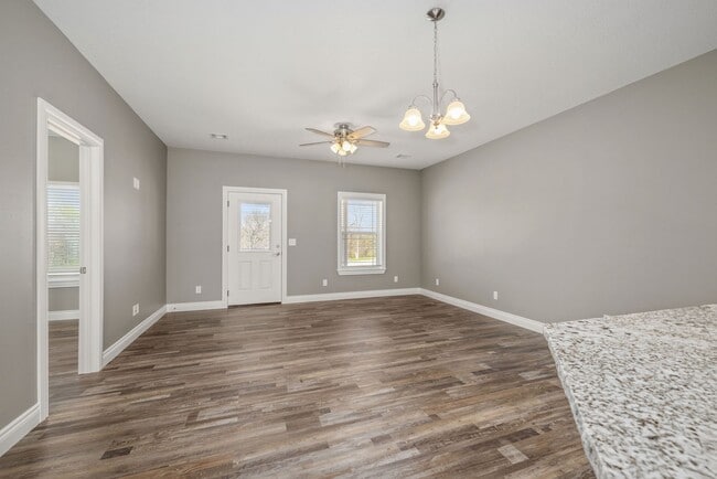 Building Photo - Brand New Neosho Unit now available for lease! $1,395 Rent/$1,395 Deposit