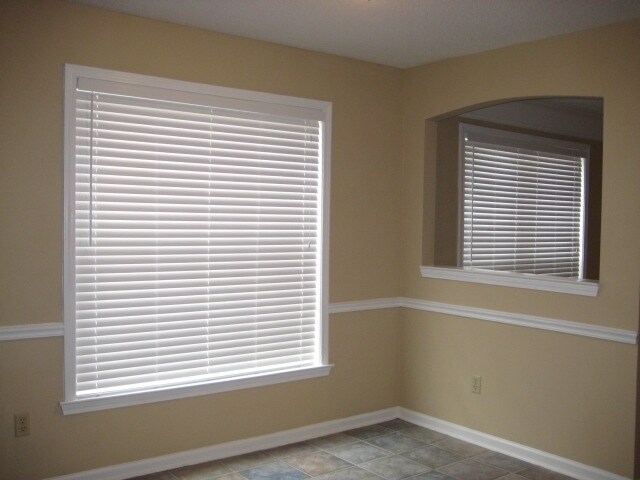 Foto del edificio - 7562 Sandy Brook Cv