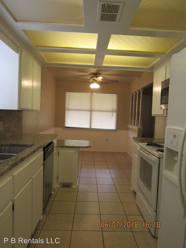 Foto del edificio - 3 br, 2 bath House - 104 SE Trenton Road