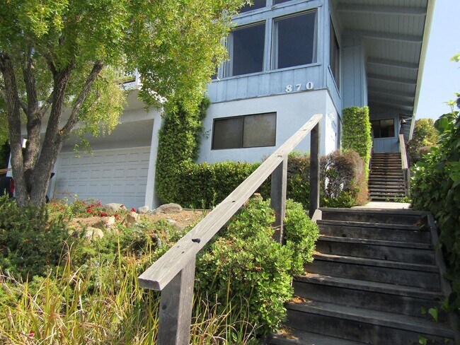 Foto del edificio - 3 br, 2 bath House - 870 Stratford Street