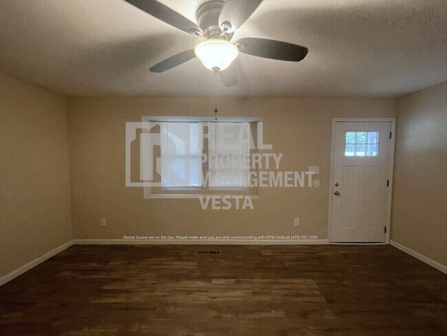 Building Photo - 3137 Masseyville Rd