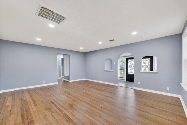Foto del edificio - 4727 Arvilla Ln