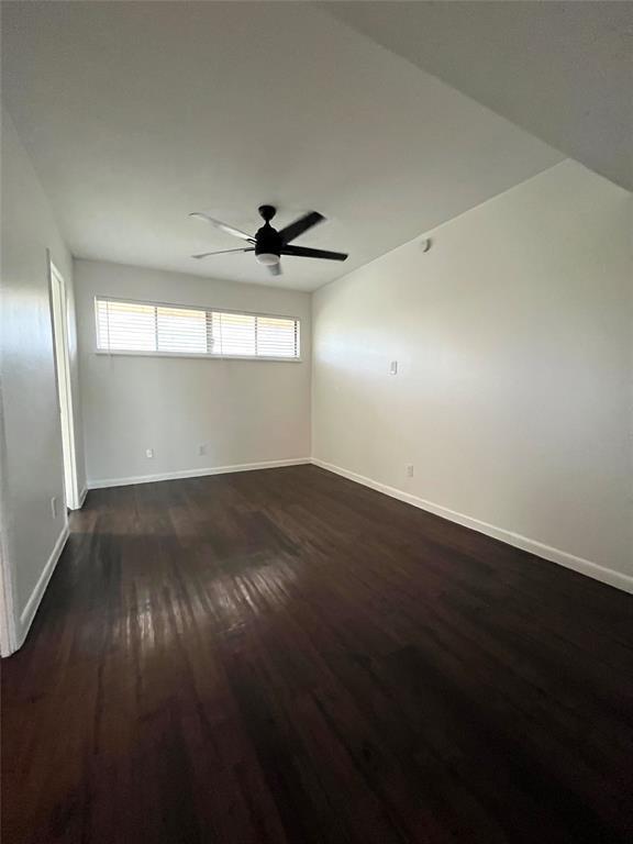 Foto del edificio - 3304 Red River St