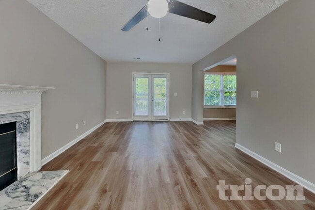 Building Photo - 5708 Green Apple Dr