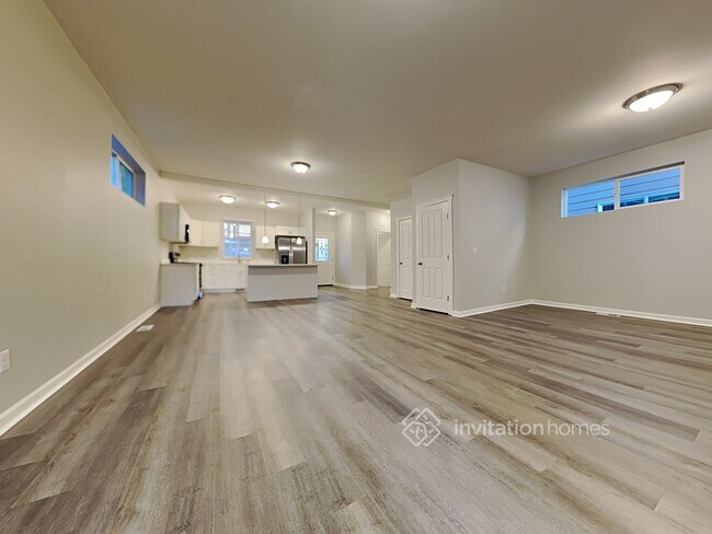 Building Photo - 4508 Freemont St NE