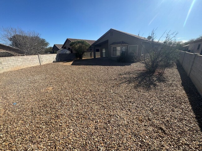 Building Photo - 3 Bedroom - 2 Bath - 1615 Sq. Ft - Rancho ...