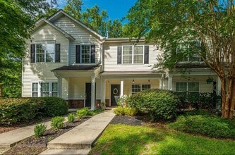 Building Photo - 203 Twin Tree Dr
