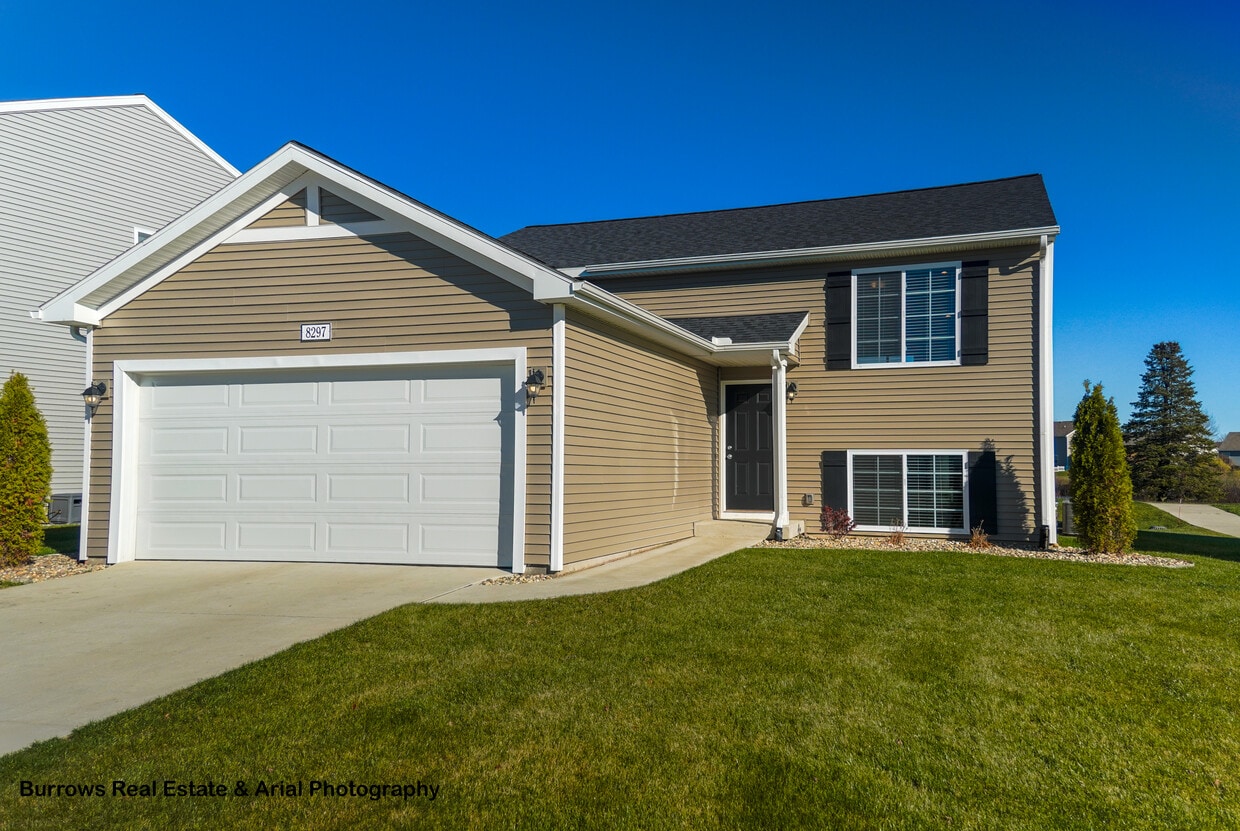 Front - 8297 W Sturtevant Ave