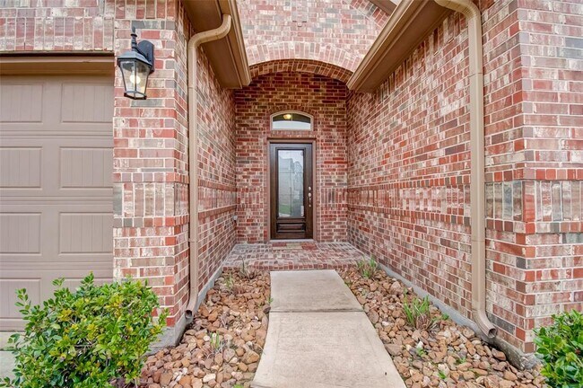 Foto del edificio - 24518 Grayson Falls Ln