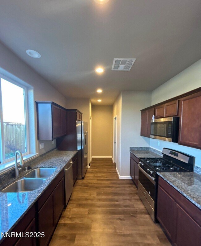 Foto del edificio - 3621 Oaklawn St