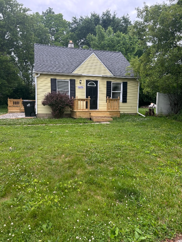 Building Photo - 22575 Albion Ave