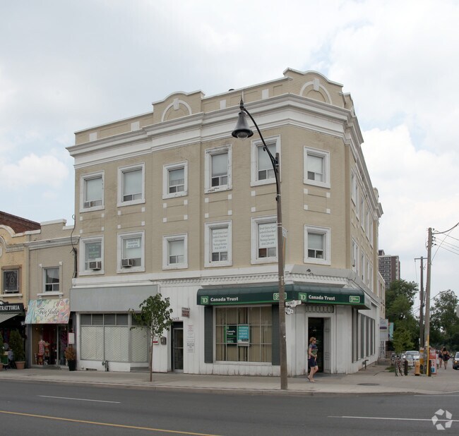 Building Photo - 2453-2455 Yonge St
