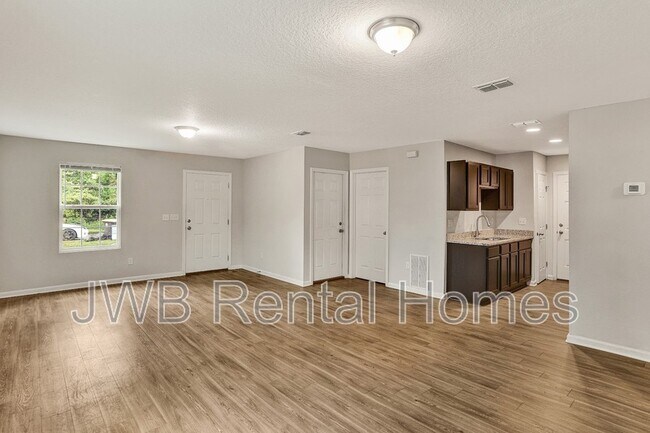 Foto del edificio - 8567 Ocala Ave