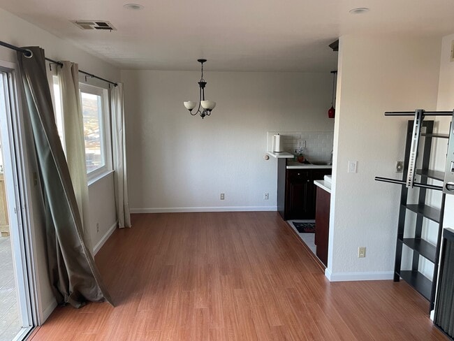 Dining Room - 160 Saint Marks Ct