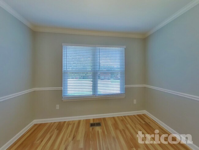 Foto del edificio - 1603 Covington Ct