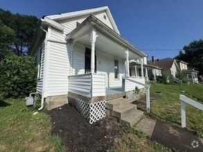 Building Photo - 253 Corwin Ave