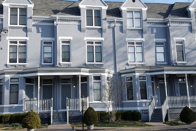 Beethoven building - 2100 Sinton Ave